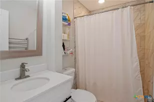 617 Bartlett, Victoria, TX 77905 - Photo 20