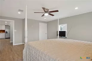 617 Bartlett, Victoria, TX 77905 - Photo 22