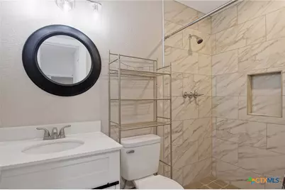 617 Bartlett, Victoria, TX 77905 - Photo 14