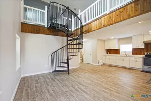 617 Bartlett, Victoria, TX 77905 - Photo 10