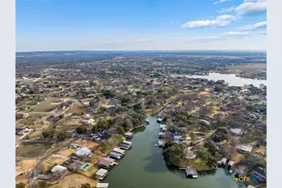 119 Robin Road, Highland Haven, TX 78654 - Photo 32