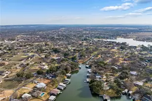 119 Robin Rd, Highland Haven, TX 78654 - Photo 32