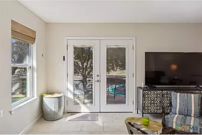 119 Robin Road, Highland Haven, TX 78654 - Photo 22