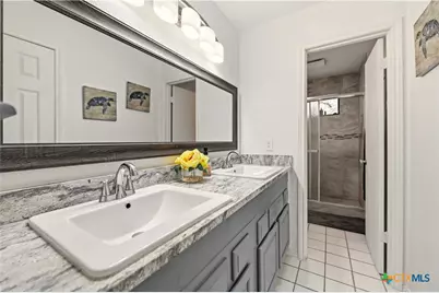 561 County Road 785, Natalia, TX 78059 - Photo 24