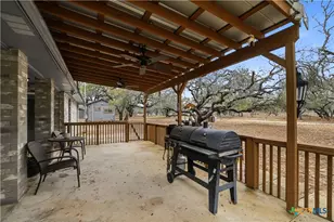 561 Co Rd 785, Natalia, TX 78059 - Photo 28