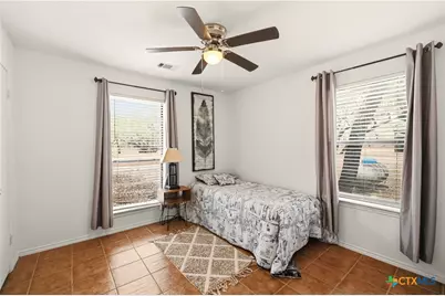 561 County Road 785, Natalia, TX 78059 - Photo 18