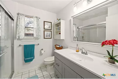 561 County Road 785, Natalia, TX 78059 - Photo 20