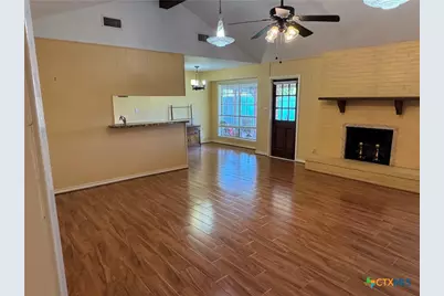 401 Shiloh Drive, Victoria, TX 77904 - Photo 6