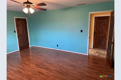 401 Shiloh Drive, Victoria, TX 77904 - Photo 12