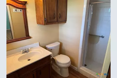 401 Shiloh Drive, Victoria, TX 77904 - Photo 14