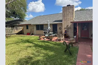 401 Shiloh Drive, Victoria, TX 77904 - Photo 4