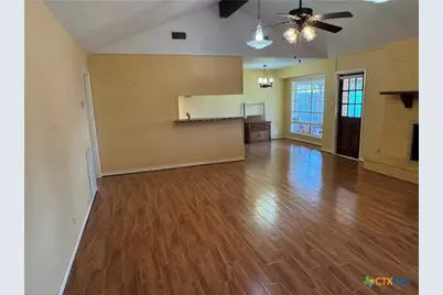 401 Shiloh Drive, Victoria, TX 77904 - Photo 4