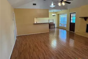 401 Shiloh Dr, Victoria, TX 77904 - Photo 4