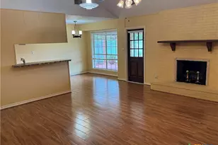 401 Shiloh Dr, Victoria, TX 77904 - Photo 26