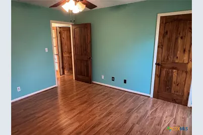 401 Shiloh Drive, Victoria, TX 77904 - Photo 18