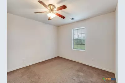 813 Pleasant Acres Drive, Seguin, TX 78155 - Photo 16