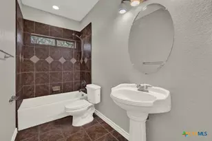 923 Krona Ct, New Braunfels, TX 78132 - Photo 28