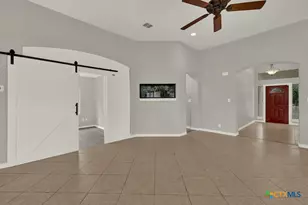 923 Krona Ct, New Braunfels, TX 78132 - Photo 16