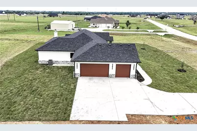 611 Willow Moon Ranch Road, Crawford, TX 76638 - Photo 42