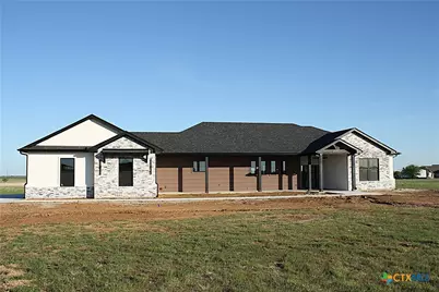611 Willow Moon Ranch Road, Crawford, TX 76638 - Photo 1
