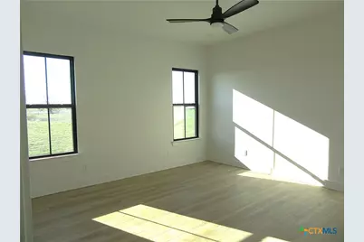 611 Willow Moon Ranch Road, Crawford, TX 76638 - Photo 18