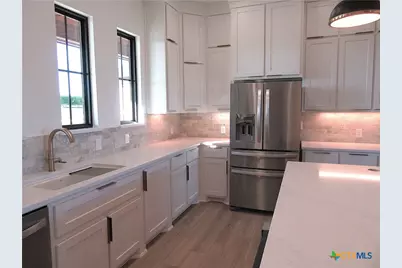 611 Willow Moon Ranch Road, Crawford, TX 76638 - Photo 14