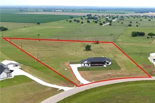 611 Willow Moon Ranch Rd, Crawford, TX 76638 - Photo 6