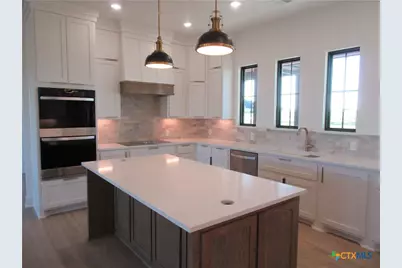611 Willow Moon Ranch Road, Crawford, TX 76638 - Photo 12