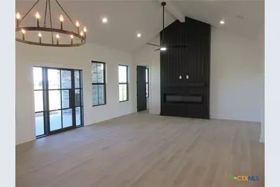 611 Willow Moon Ranch Road, Crawford, TX 76638 - Photo 6