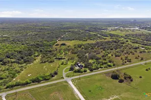130 Old Goliad Rd, Refugio, TX 78377 - Photo 4