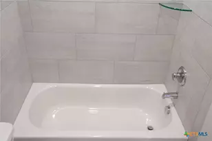 201 Appalachian Trl, Copperas Cove, TX 76522 - Photo 14