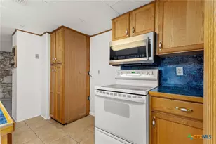 92 Turtle Ln, Seguin, TX 78155 - Photo 22