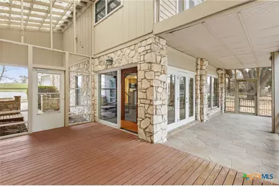92 Turtle Lane, Seguin, TX 78155 - Photo 10