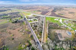 52 N Old Bloomington Rd, Victoria, TX 77905 - Photo 26