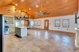 52 N Old Bloomington Rd, Victoria, TX 77905 - Photo 6