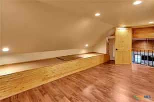 52 N Old Bloomington Rd, Victoria, TX 77905 - Photo 14