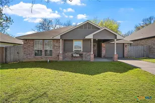 2213 Autumn Wood Dr, Waco, TX 76711 - Photo 2