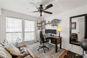 2213 Autumn Wood Dr, Waco, TX 76711 - Photo 16