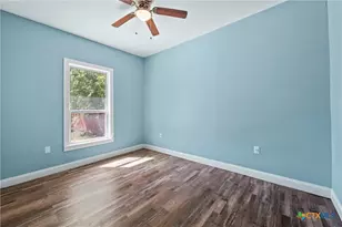 2212 Clay Ave, Waco, TX 76706 - Photo 14