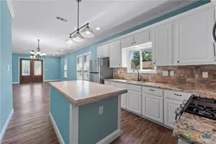 2212 Clay Ave, Waco, TX 76706 - Photo 8