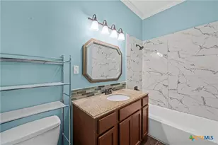 2212 Clay Ave, Waco, TX 76706 - Photo 10