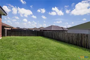 906 Yi Dr, Killeen, TX 76549 - Photo 14