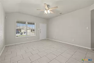 906 Yi Dr, Killeen, TX 76549 - Photo 24
