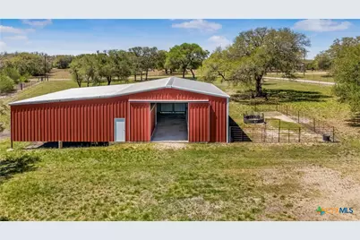 242 Wheeler Lane, Goliad, TX 77963 - Photo 6