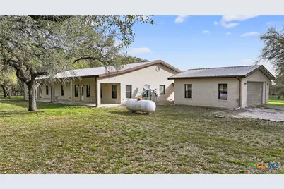 242 Wheeler Lane, Goliad, TX 77963 - Photo 2