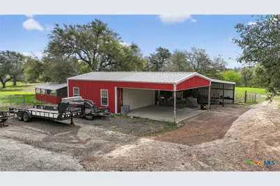 242 Wheeler Lane, Goliad, TX 77963 - Photo 14