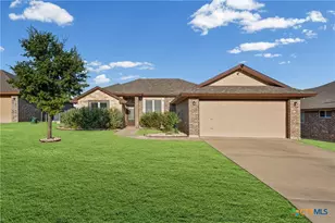 1905 Broken Shoe Trl, Temple, TX 76502 - Photo 18