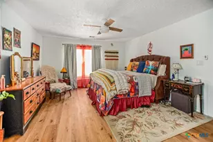 305 W Dallas Ave, Seadrift, TX 77983 - Photo 14