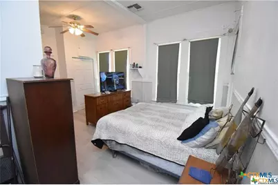 920 S 33rd Street, Temple, TX 76504 - Photo 14