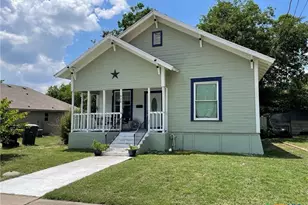 920 S 33rd St, Temple, TX 76504 - Photo 1